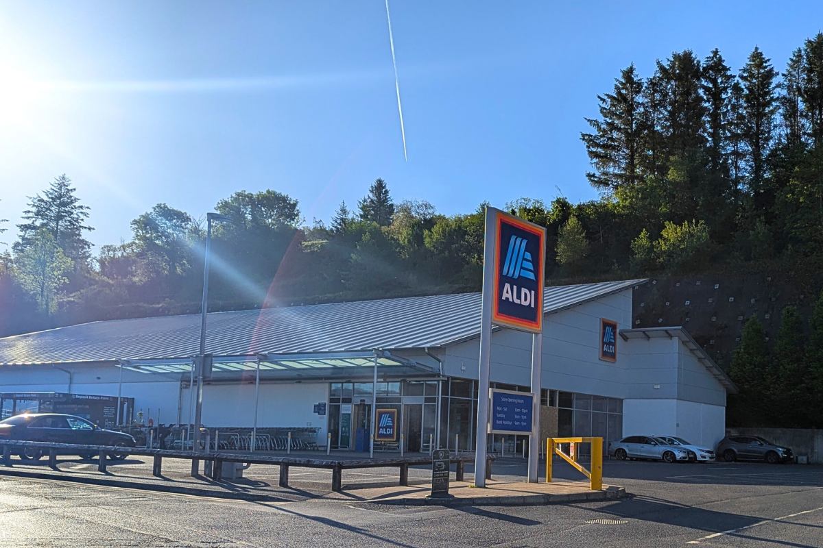 Aldi-Donegal-Town-1 Aldi-Donegal-Town-1
